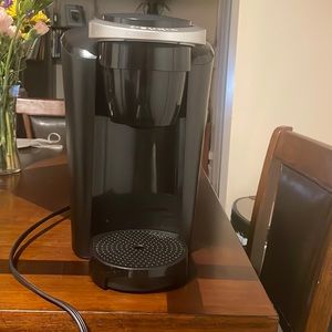 Used Keurig for sale. Clean, and in great condition,